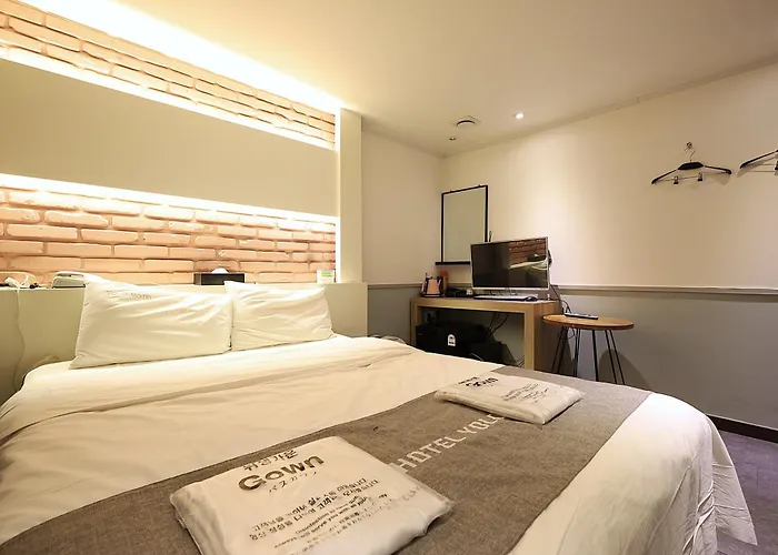 Motel Hive - Formerly Yolo Seoul